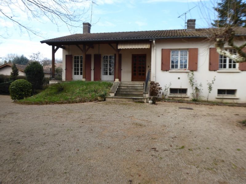 MAISON AVEC TERRAIN CRECHES SUR SAONE