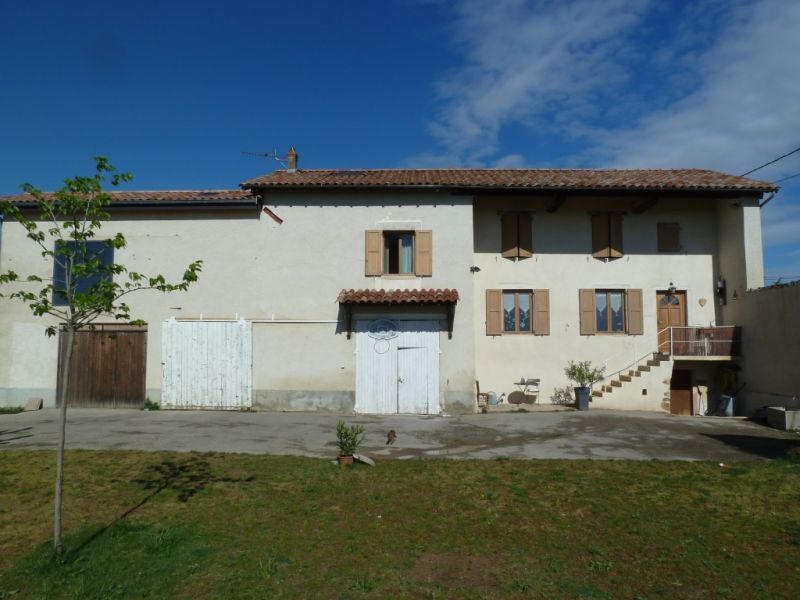 maison ancienne avec terrain et dependances VILLIE MORGON