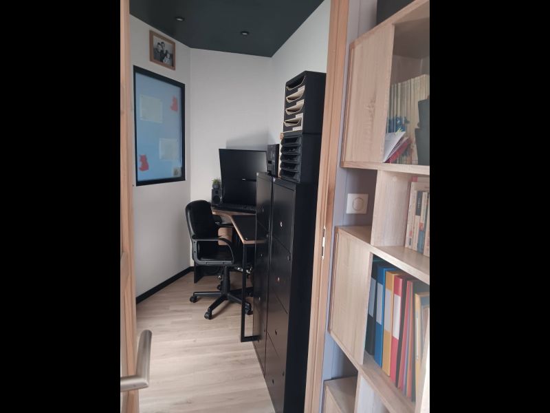 Appartement avec Balcon / Excellent Etat / Vue Dégagée FLEURIE