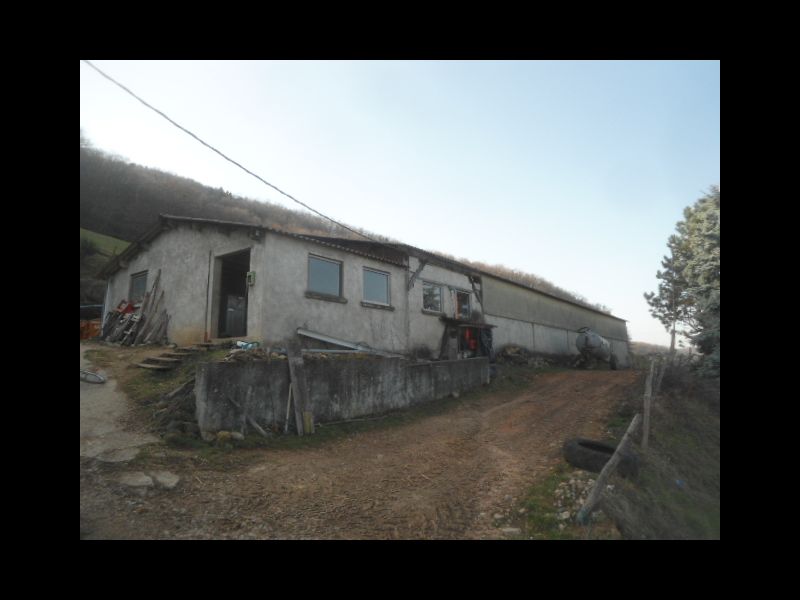 Propriété de 31 h 41 a 44 ca, de Prés Bois Saint Romain de Popey