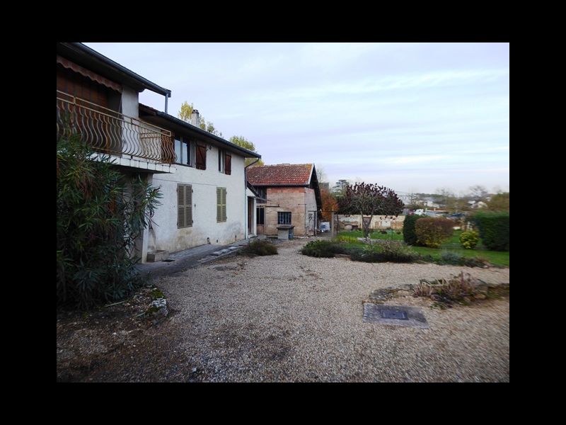 maisons + Dépendances et Grand Terrain SAINT SYMPHORIEN D'ANCELLES