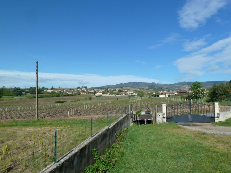 maison ancienne avec terrain et dependances VILLIE MORGON