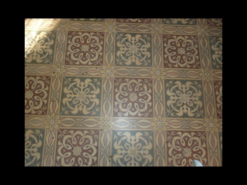 Propriété avec le cachet de l'ancien SAINT ETIENNE LA VARENNE